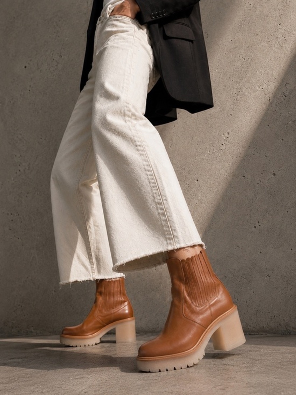 Free People Tan Leather James Chelsea Platform Heeled Boots Size 41 (US 10-10.5)